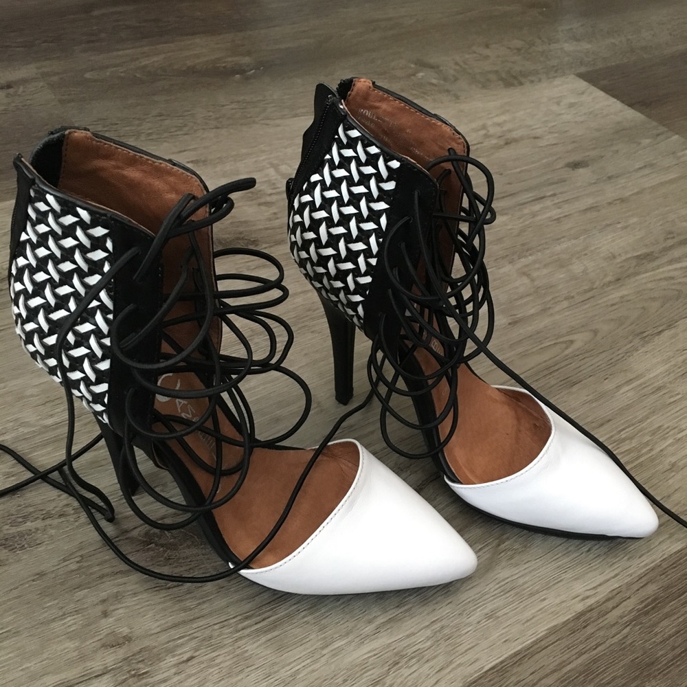 New black and white weave heels